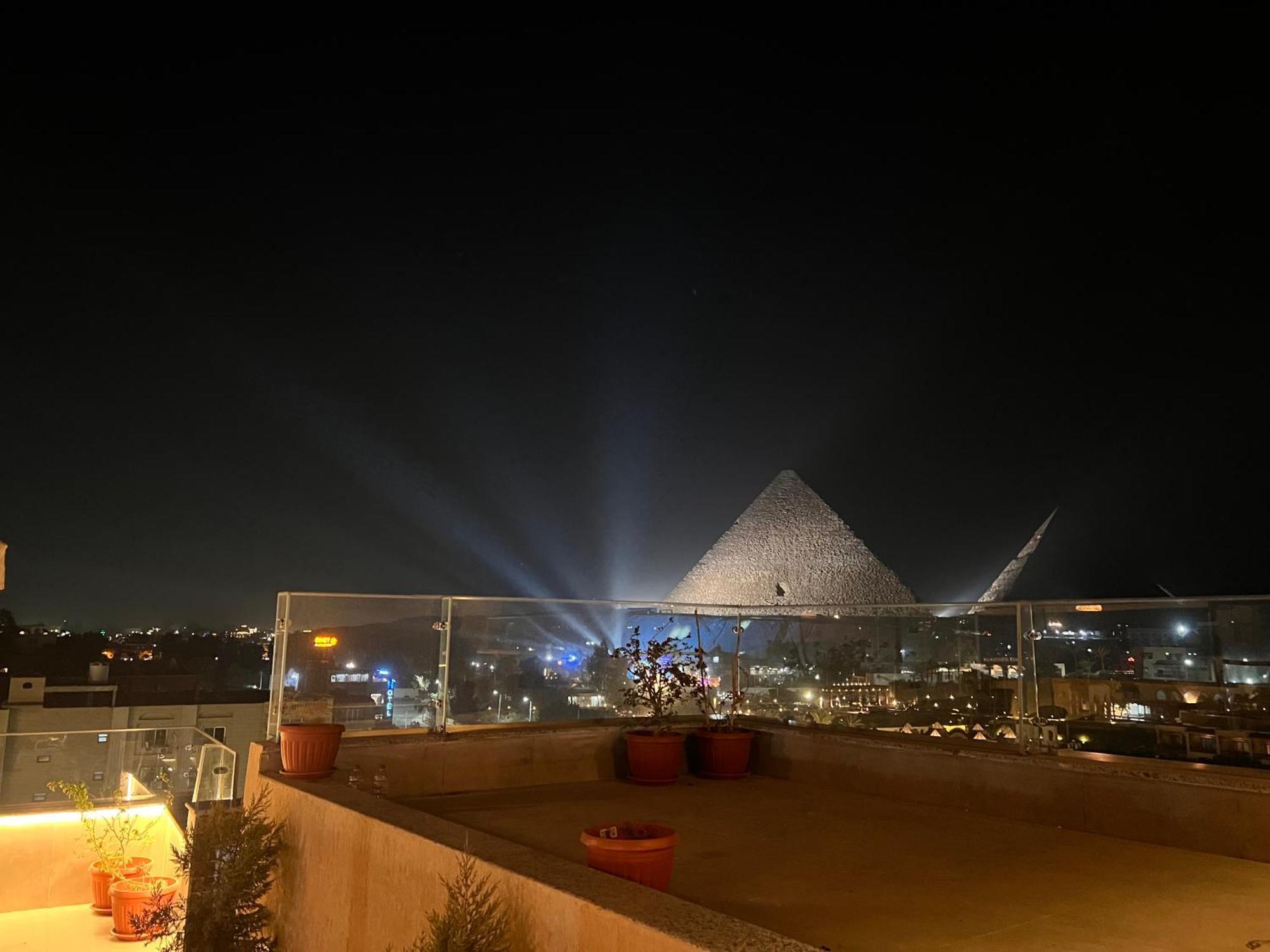 Dream Inn Pyramids View Kafrat al Jabal Exterior photo